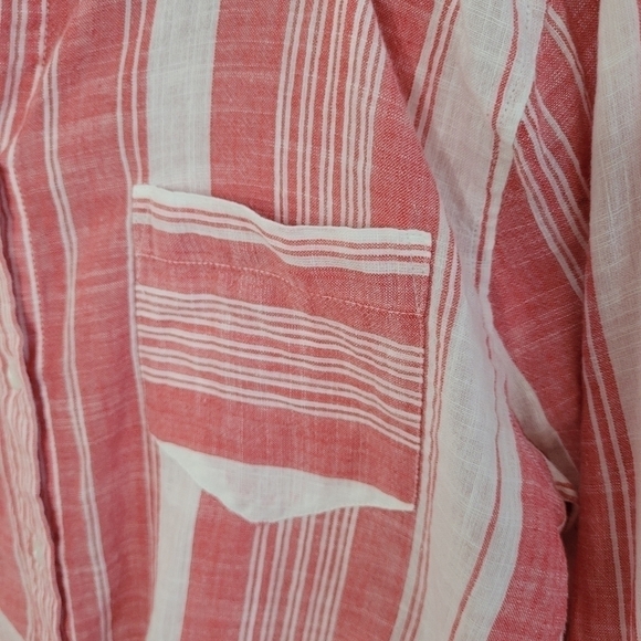 3/$25 New Look Soft Red & White Striped Cotton Tie- Front Shirt - Picture 4 of 8